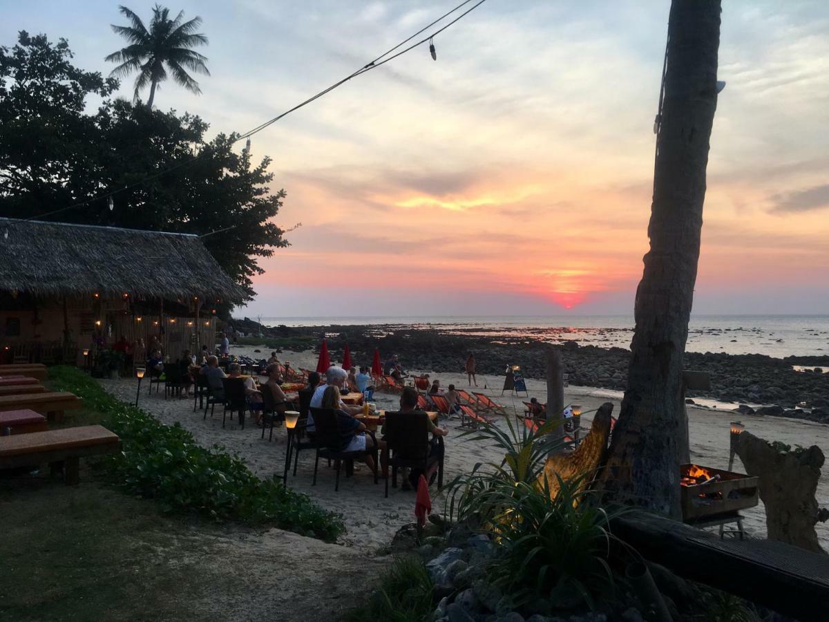 Nautilus Right On The Beach - Adult Only - Sha Extra Plus Koh Lanta Exterior photo