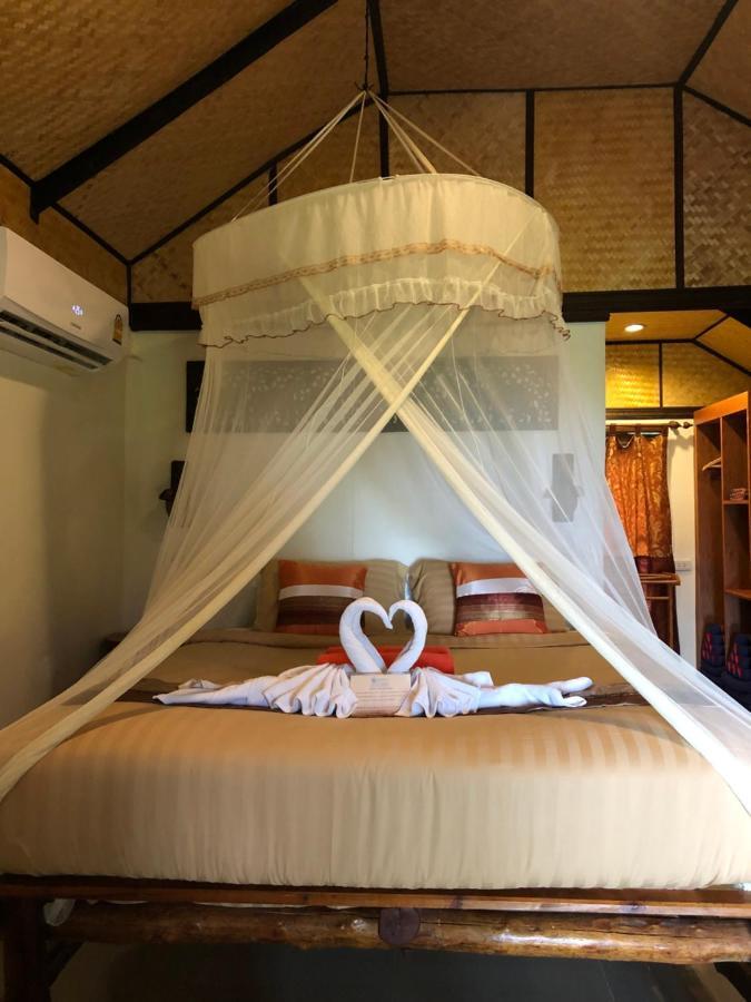 Nautilus Right On The Beach - Adult Only - Sha Extra Plus Koh Lanta Exterior photo